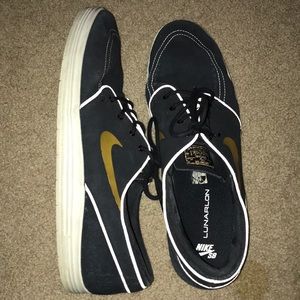Nike Lunarlon Sneakers